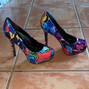 Steve Madden Multicolor Floral Heels